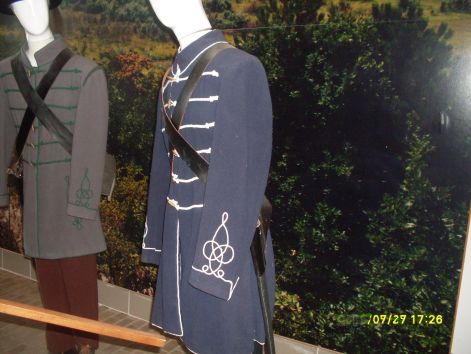 p12.jpg